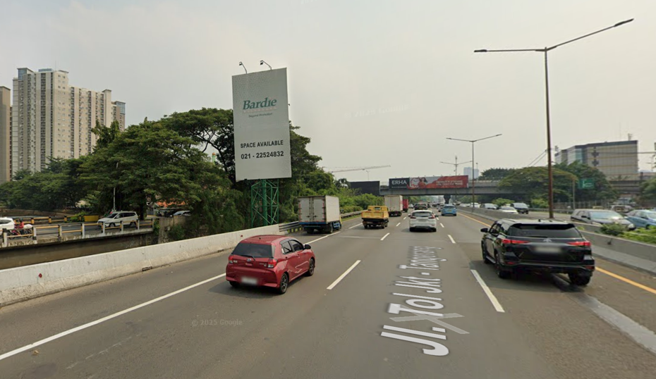 Space Iklan OOH di Kota Tangerang - Billboard Vertikal 6×12 Meter Frontlight